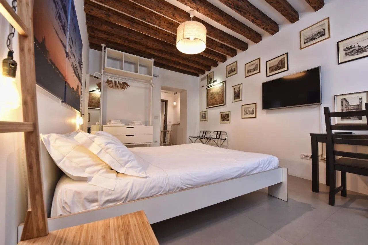 Lively Castello Comfort Room Private Bath & Privacy Wenecja
