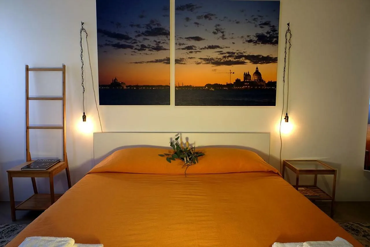 Lively Castello Comfort Room Private Bath & Privacy Wenecja Pensjonat